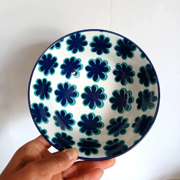 New Ceramic Bowls by Certified International - Picture 6 of 9